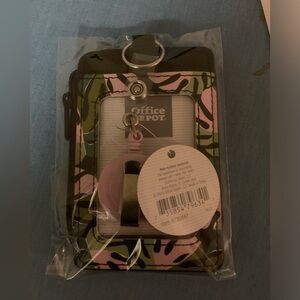 ID And Card Holder With Side Coin Pocket-NWT